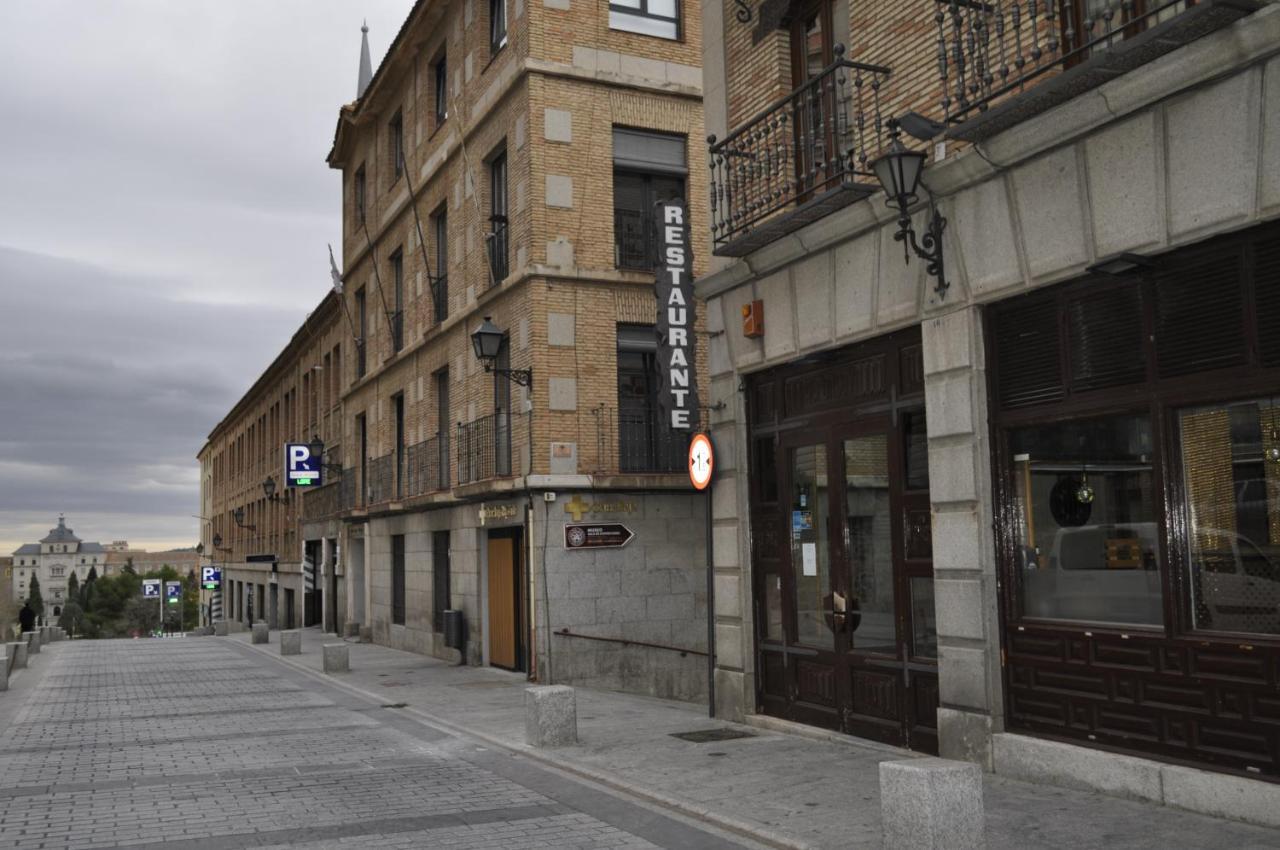 Ferienwohnung Lofts Amantes De Toledo- Loft Alcazar Exterior foto